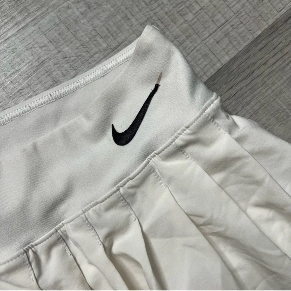 NIKE DRI FIT Pleated Tennis Skort White Black Size Large